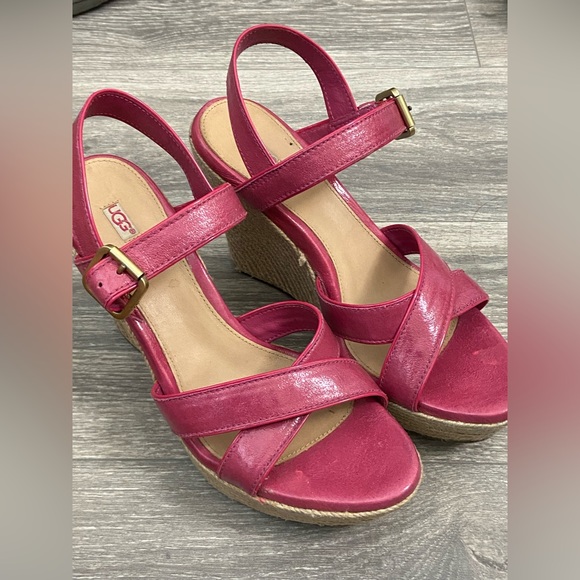 UGG Jackilyn Pink & Straw Color Wedges Sandals Size 8.5 - Picture 10 of 11